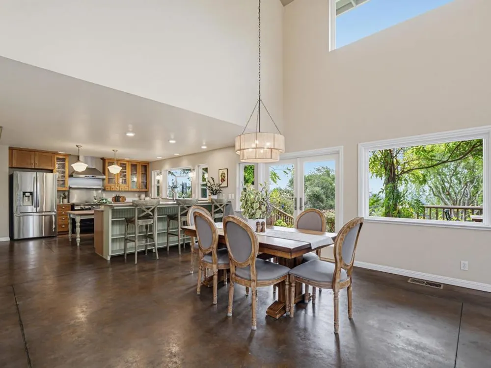 700 Meadowridge Road Watsonville, CA 95076