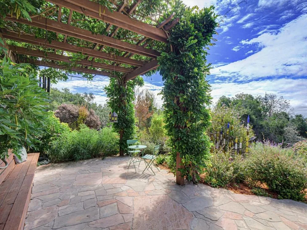 700 Meadowridge Road Watsonville, CA 95076