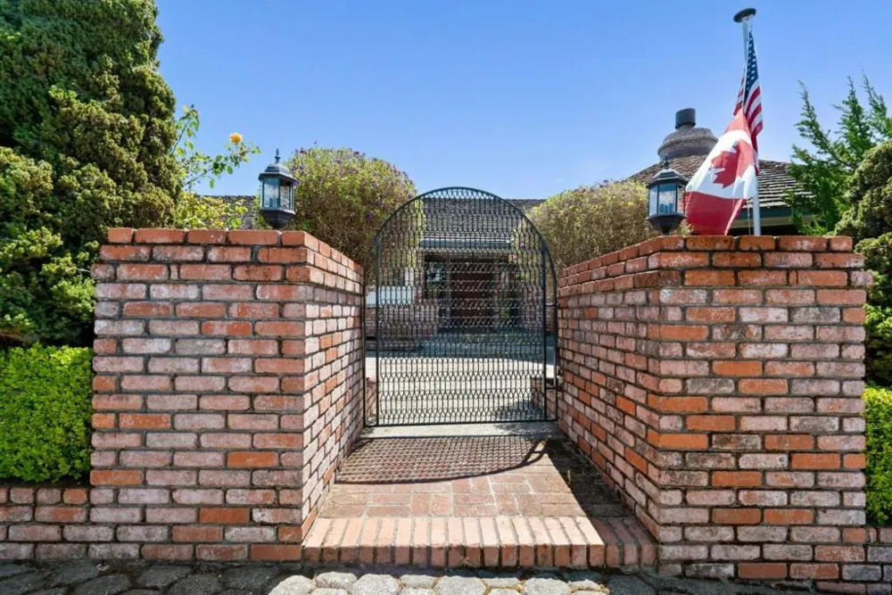 48 Pasatiempo Drive Santa Cruz, CA 95060