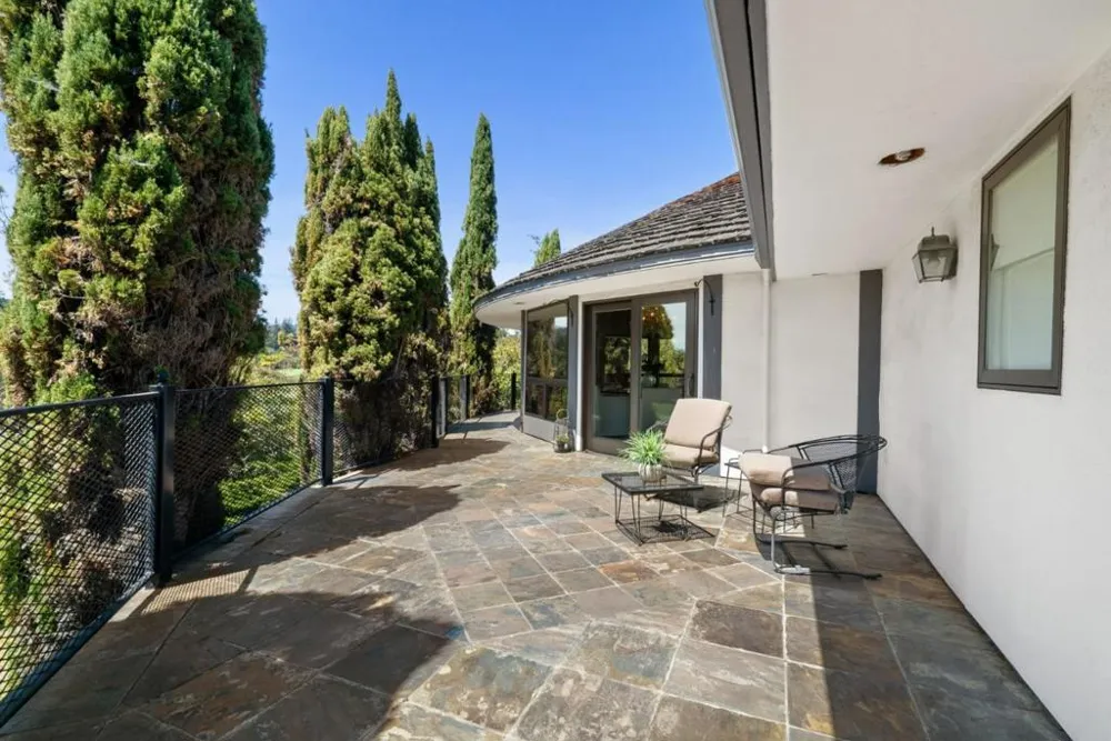48 Pasatiempo Drive Santa Cruz, CA 95060