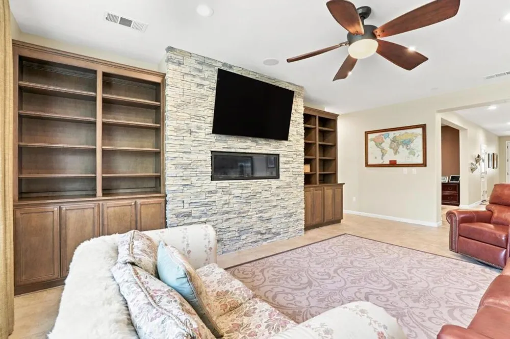 9531 Rodeo Drive Gilroy, CA 95020