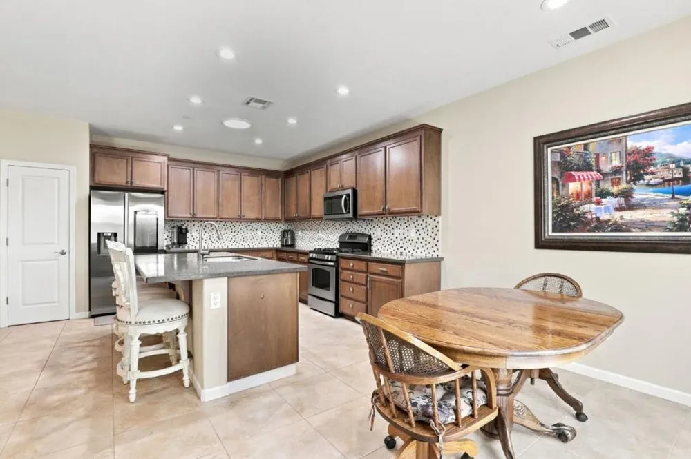 9531 Rodeo Drive Gilroy, CA 95020