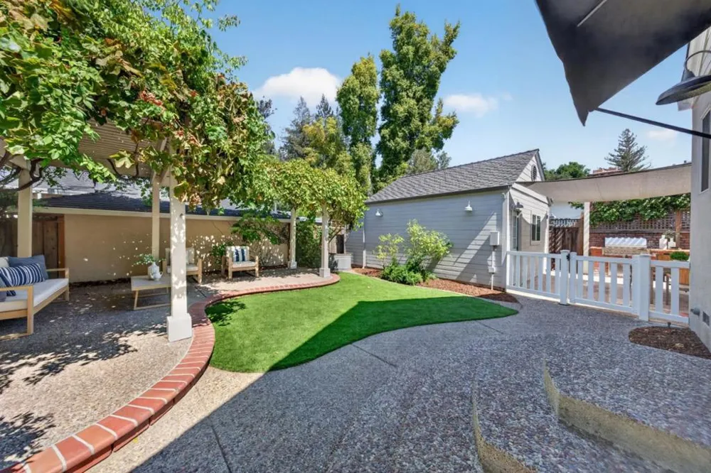 105 Loma Alta Avenue Los Gatos, CA 95030