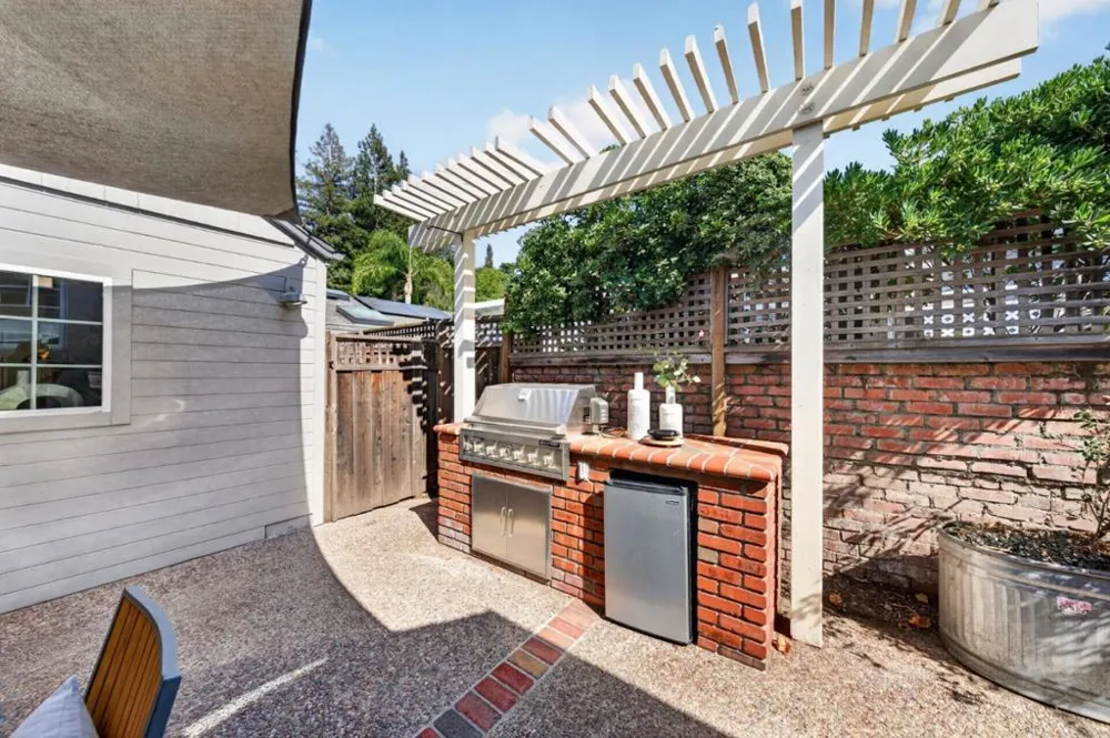 105 Loma Alta Avenue Los Gatos, CA 95030