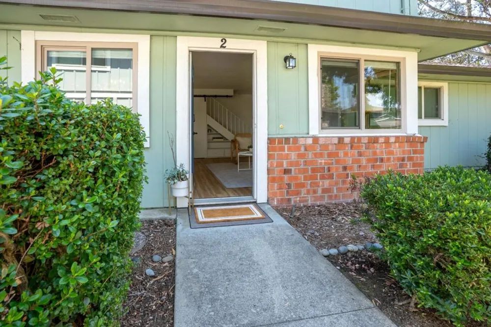 1133 Callas Lane #2 Capitola, CA 95010