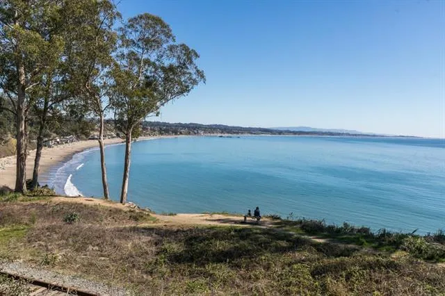 1133 Callas Lane #2 Capitola, CA 95010