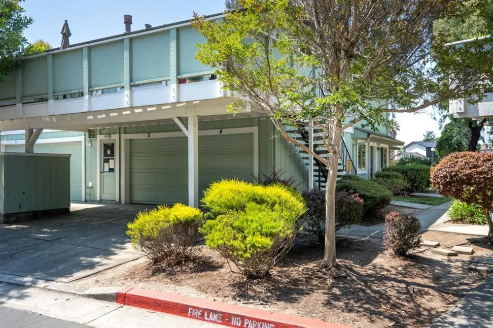 1133 Callas Lane #2 Capitola, CA 95010