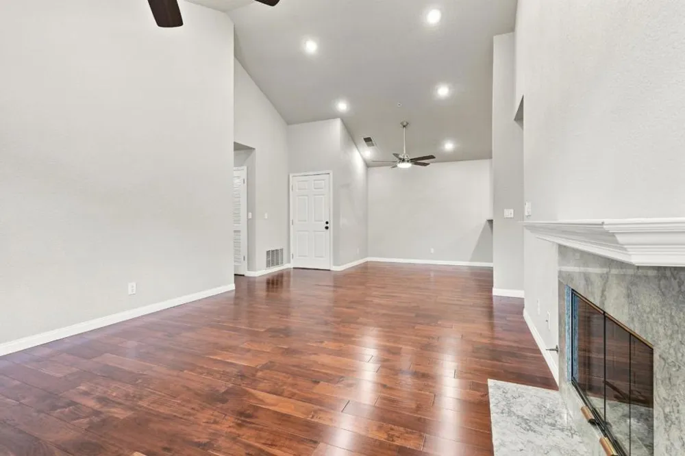 935 Old County Road #9 Belmont, CA 94002
