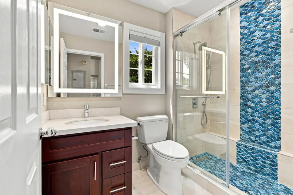 935 Old County Road #9 Belmont, CA 94002