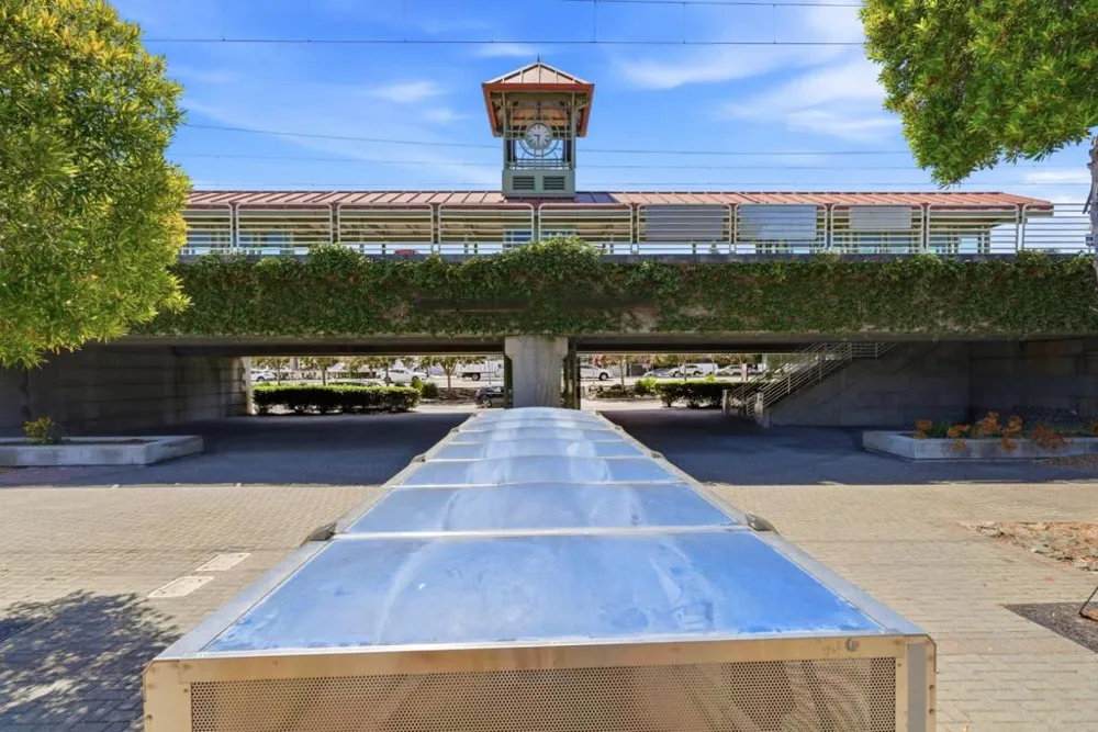 935 Old County Road #9 Belmont, CA 94002