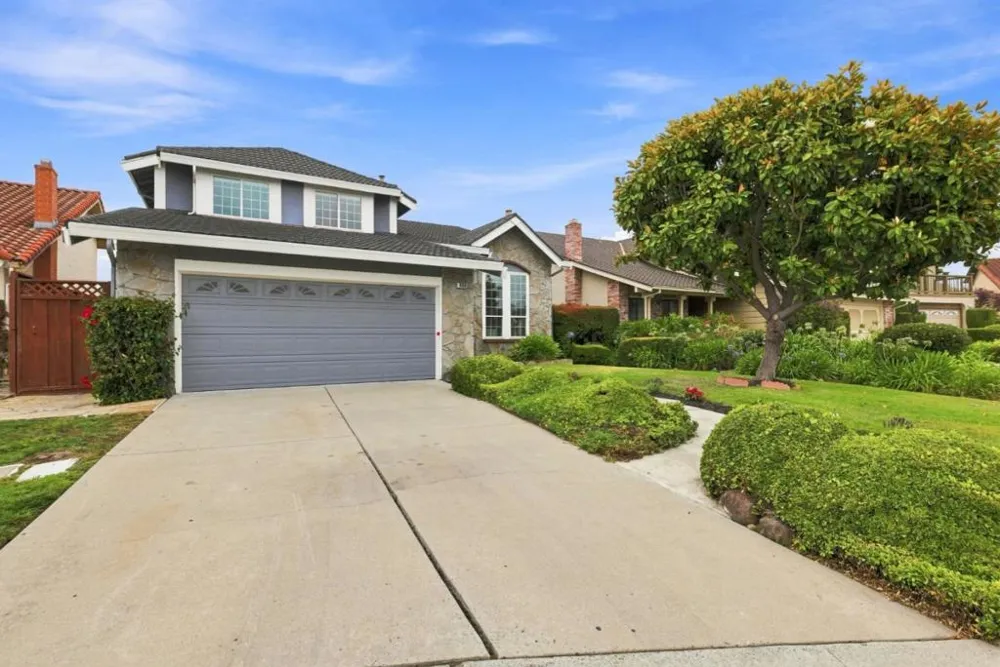 1169 Ramblewood Way San Mateo, CA 94403
