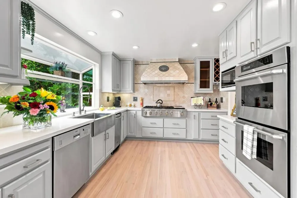 1169 Ramblewood Way San Mateo, CA 94403