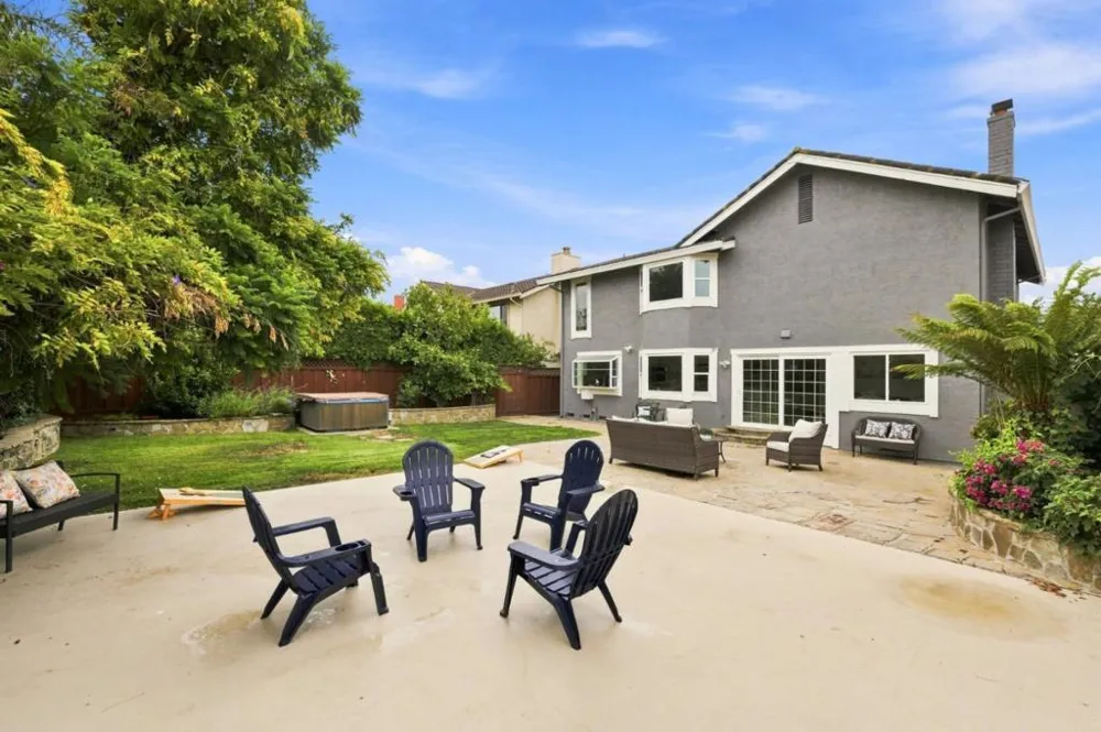 1169 Ramblewood Way San Mateo, CA 94403