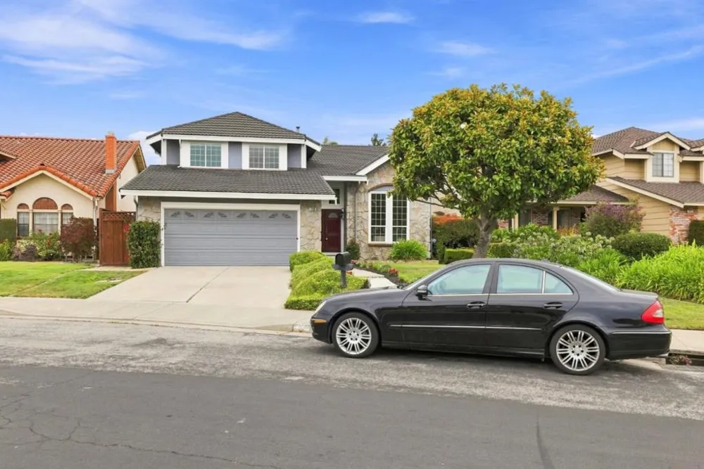 1169 Ramblewood Way San Mateo, CA 94403