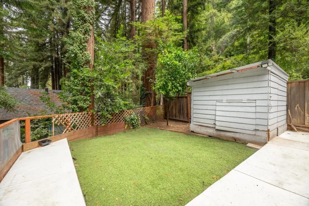 236 Caledonium Avenue Ben Lomond, CA 95005
