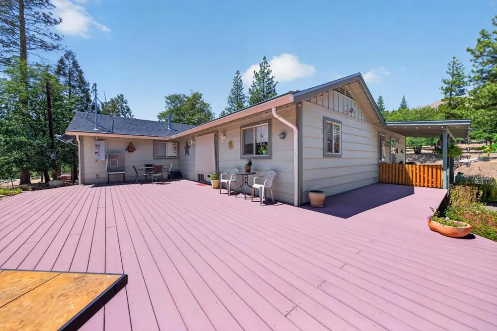 695075 Gold Run Road Susanville, CA 96130