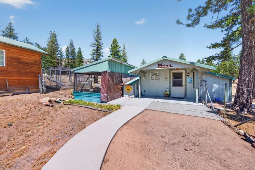 695075 Gold Run Road Susanville, CA 96130