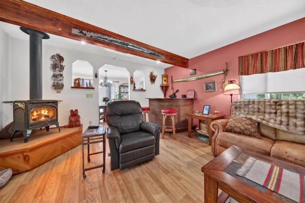 695075 Gold Run Road Susanville, CA 96130