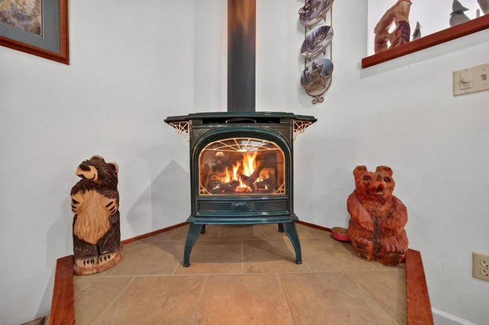 695075 Gold Run Road Susanville, CA 96130