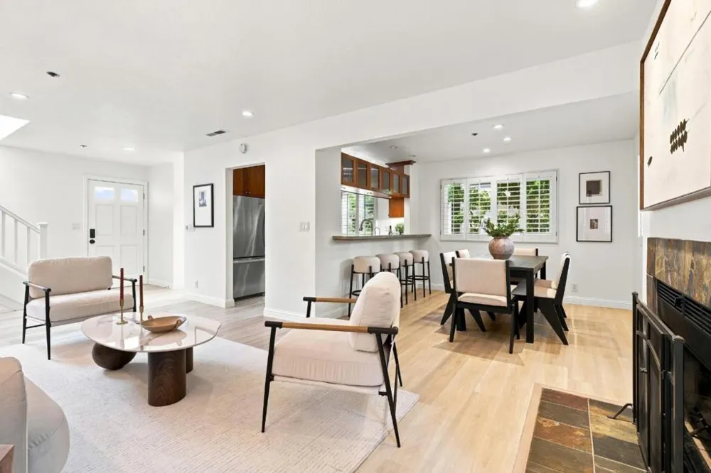 1341 Alma Street Palo Alto, CA 94301