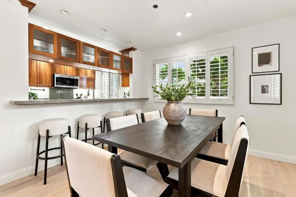 1341 Alma Street Palo Alto, CA 94301