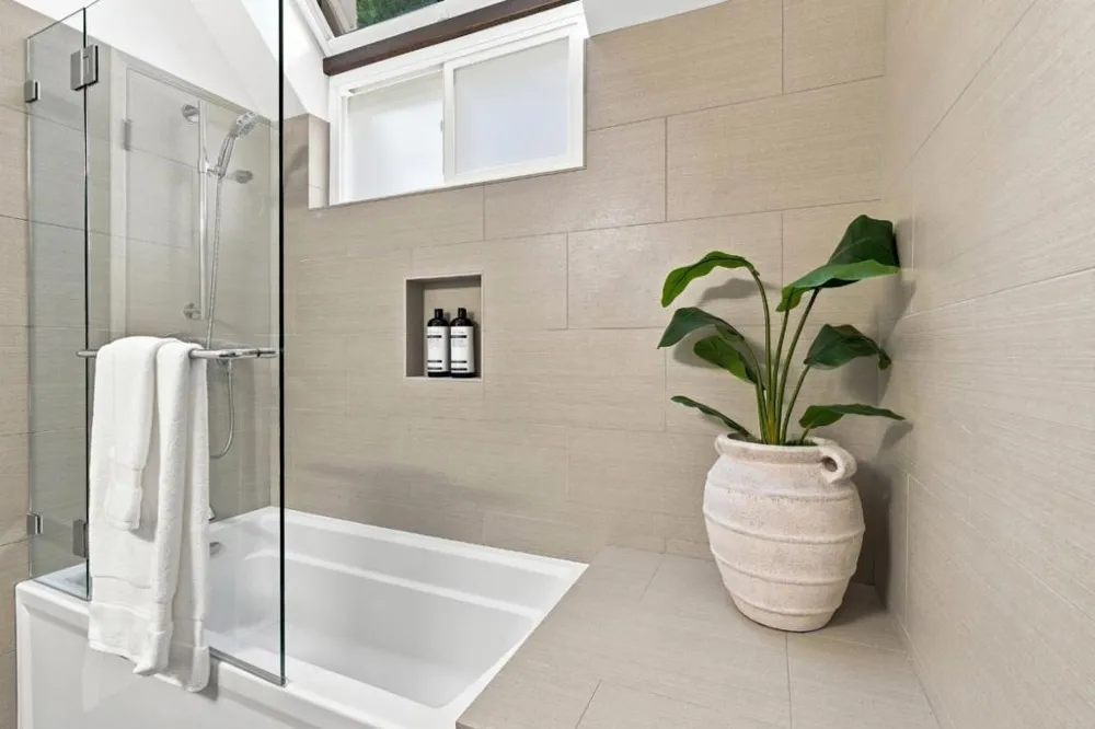 1341 Alma Street Palo Alto, CA 94301
