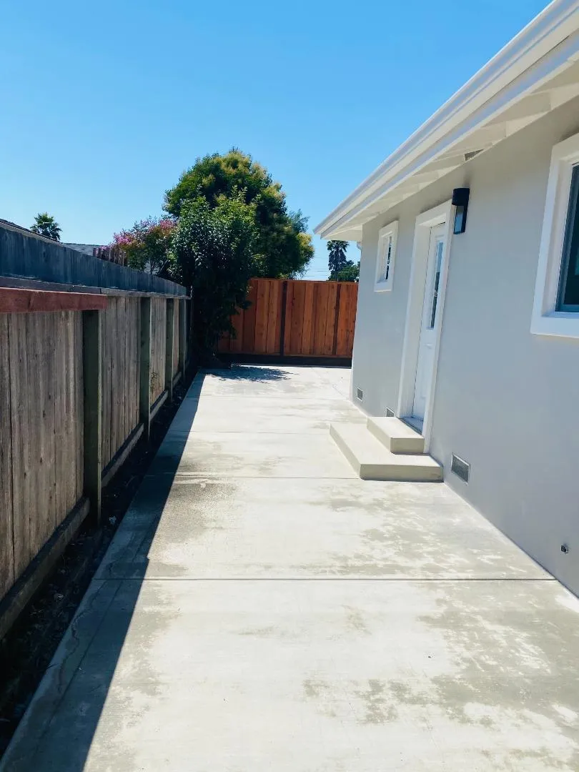 1915 Halterman Avenue Santa Cruz, CA 95062