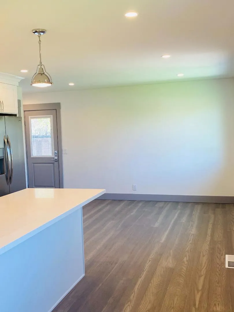 1915 Halterman Avenue Santa Cruz, CA 95062