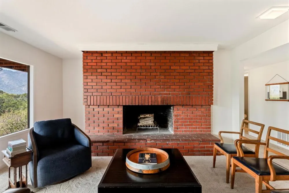 37 Poppy Road Carmel Valley, CA 93924