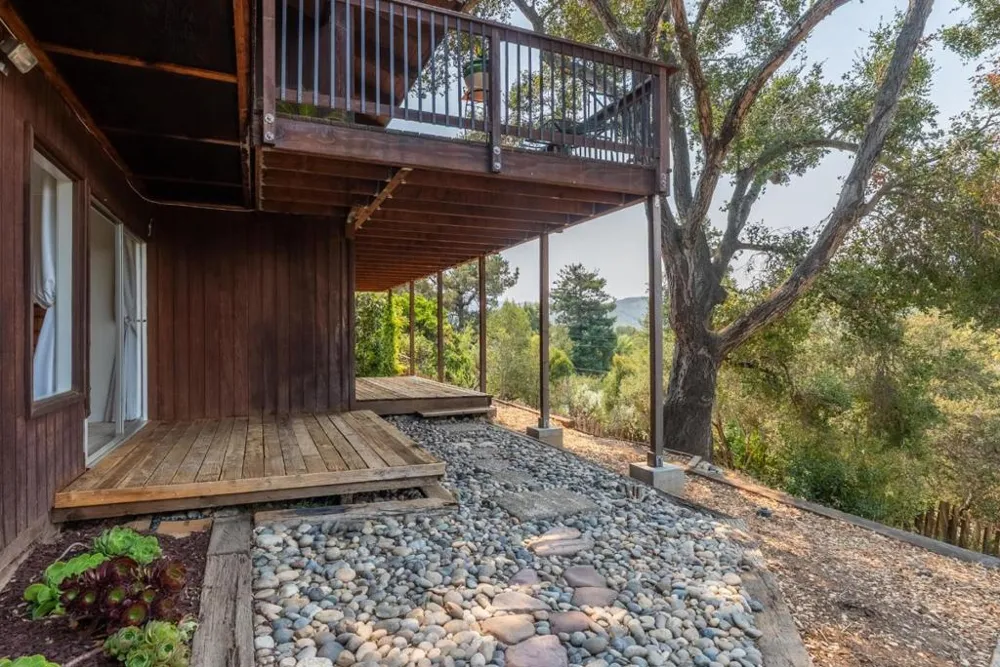37 Poppy Road Carmel Valley, CA 93924