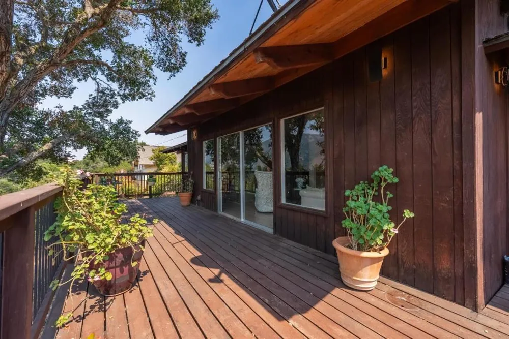 37 Poppy Road Carmel Valley, CA 93924