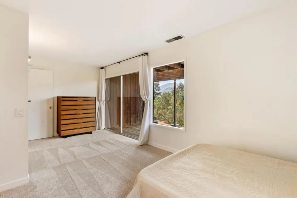 37 Poppy Road Carmel Valley, CA 93924