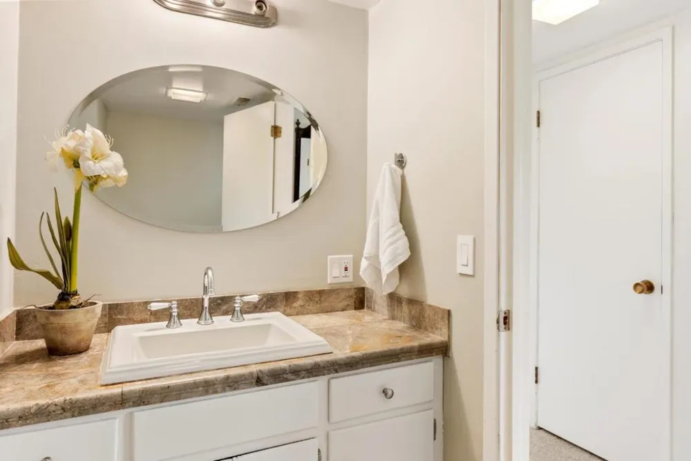 37 Poppy Road Carmel Valley, CA 93924