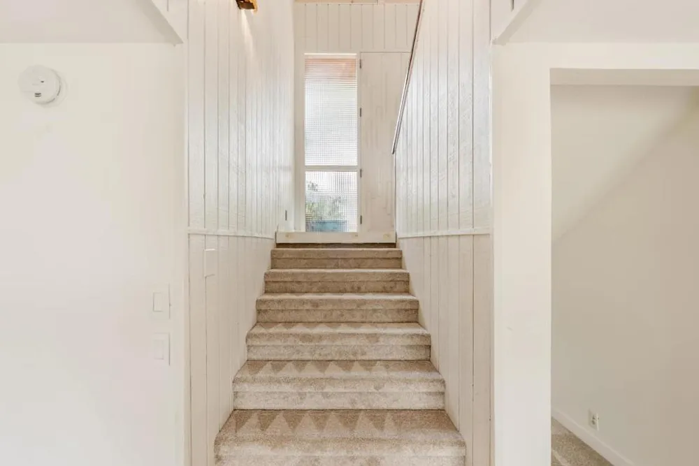 37 Poppy Road Carmel Valley, CA 93924