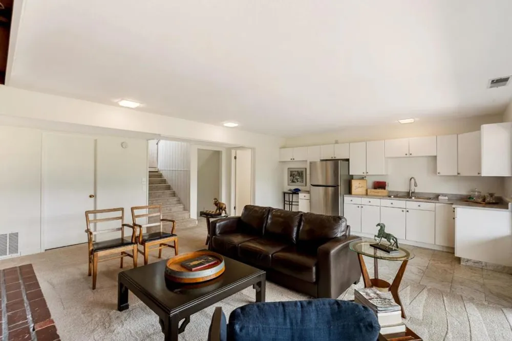 37 Poppy Road Carmel Valley, CA 93924