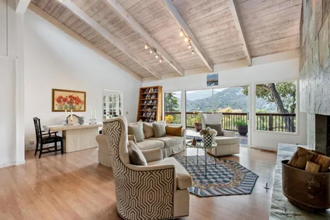 37 Poppy Road