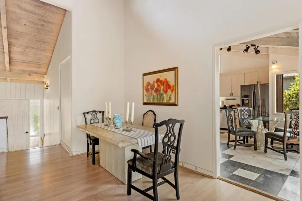 37 Poppy Road Carmel Valley, CA 93924