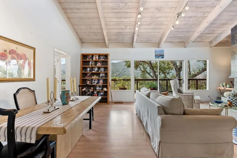 37 Poppy Road Carmel Valley, CA 93924