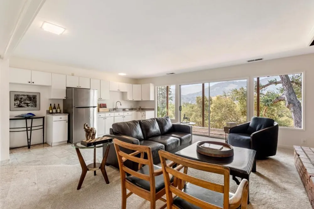 37 Poppy Road Carmel Valley, CA 93924