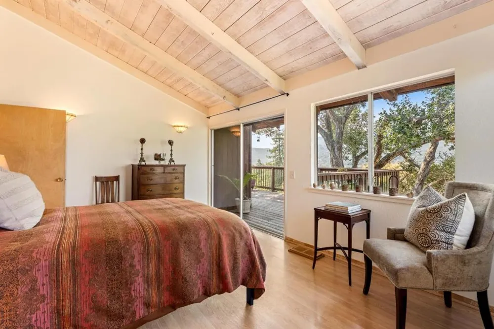 37 Poppy Road Carmel Valley, CA 93924