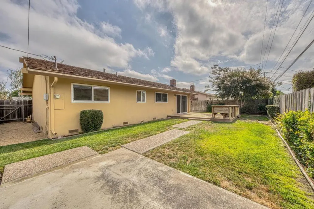 779 Bedford Drive Salinas, CA 93901