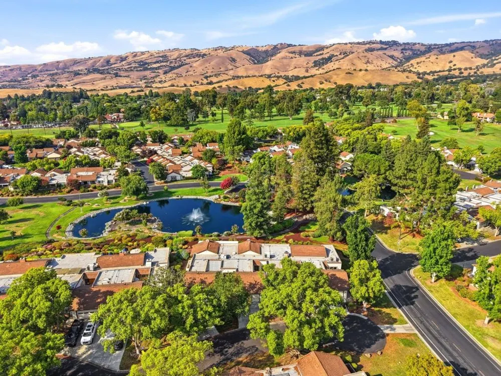 6255 Blauer Court San Jose, CA 95135