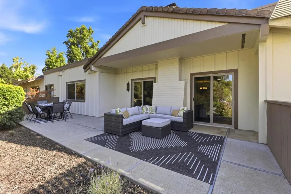 6255 Blauer Court San Jose, CA 95135