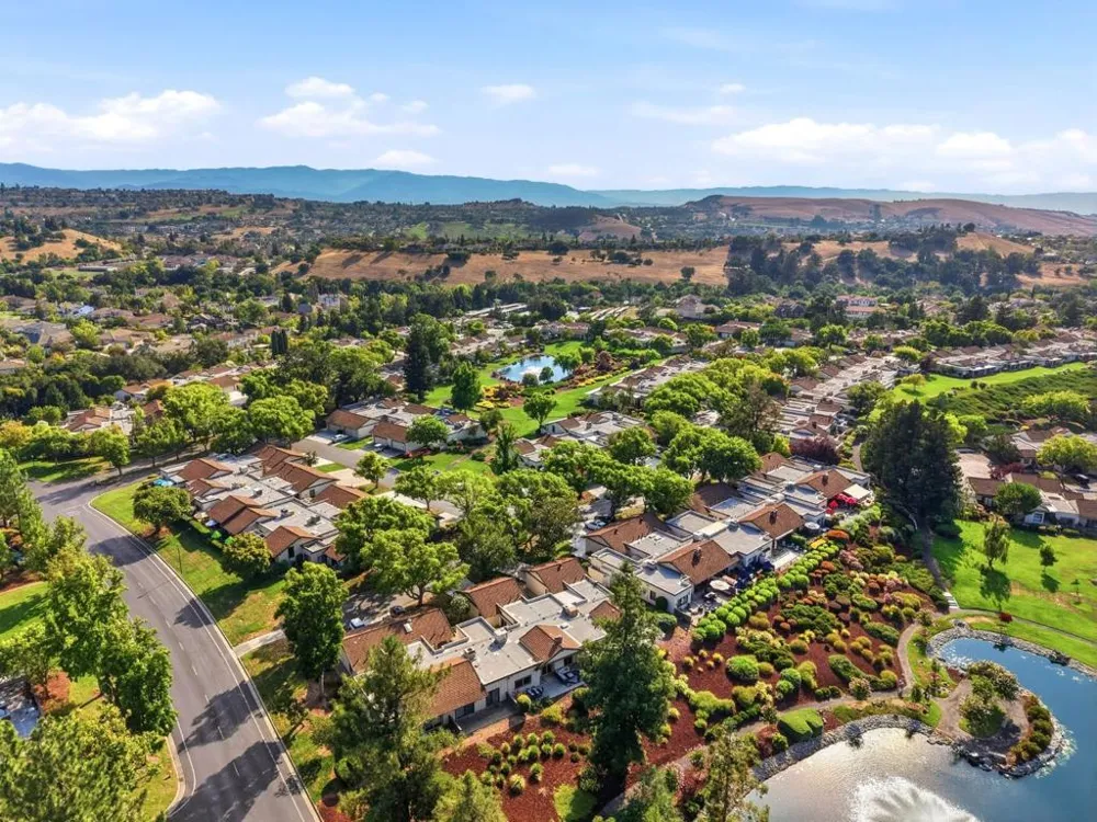 6255 Blauer Court San Jose, CA 95135