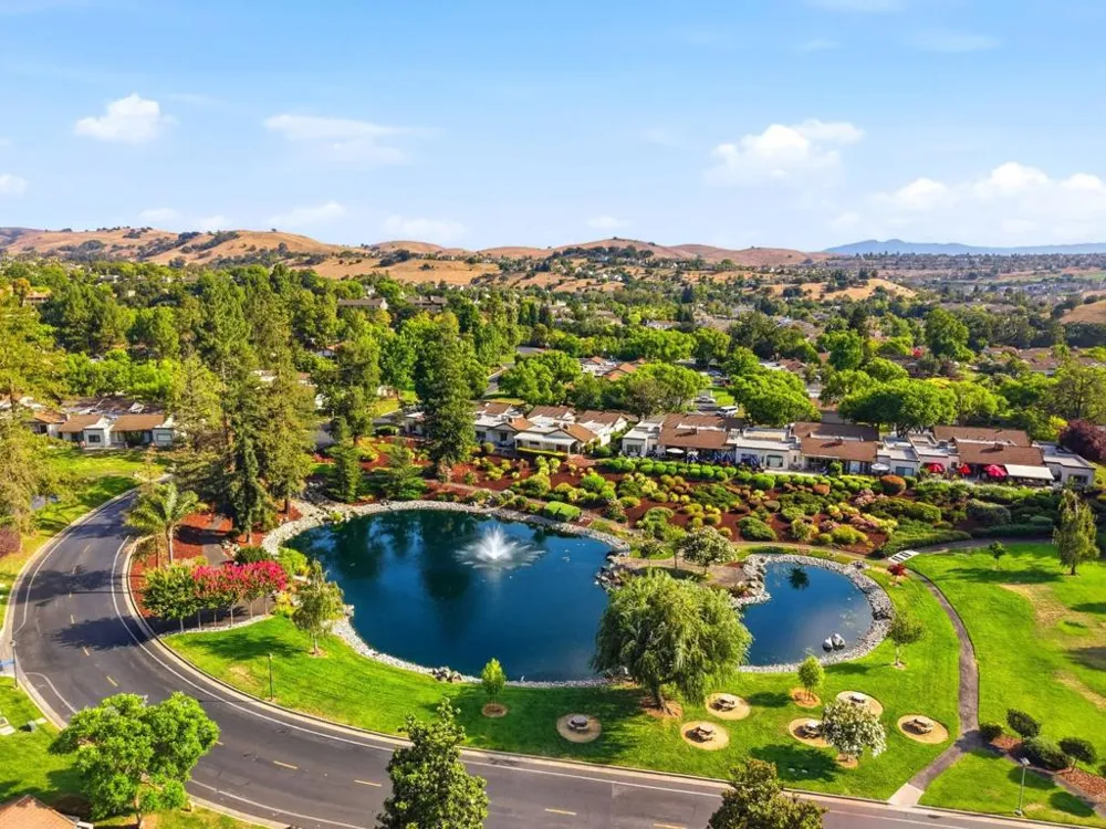 6255 Blauer Court San Jose, CA 95135