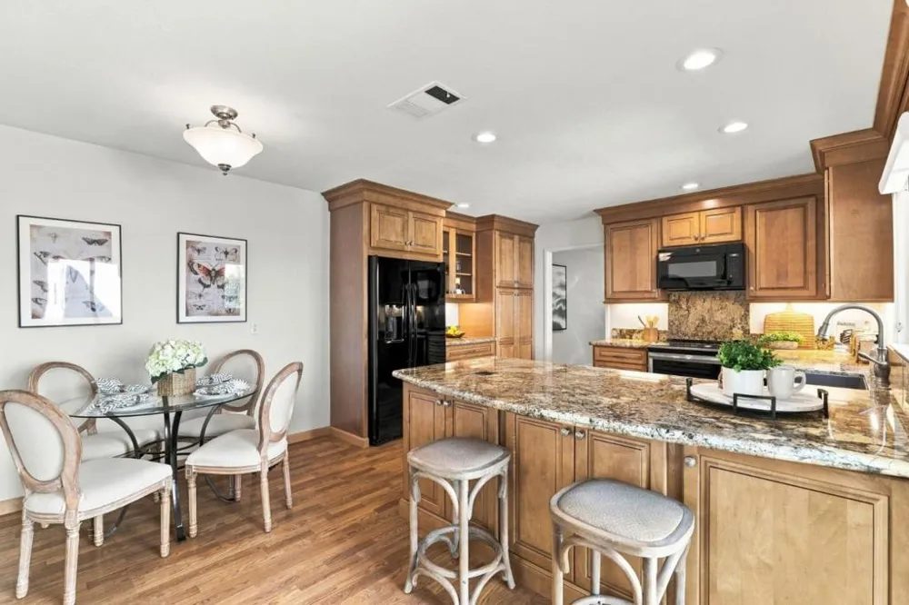 6255 Blauer Court San Jose, CA 95135