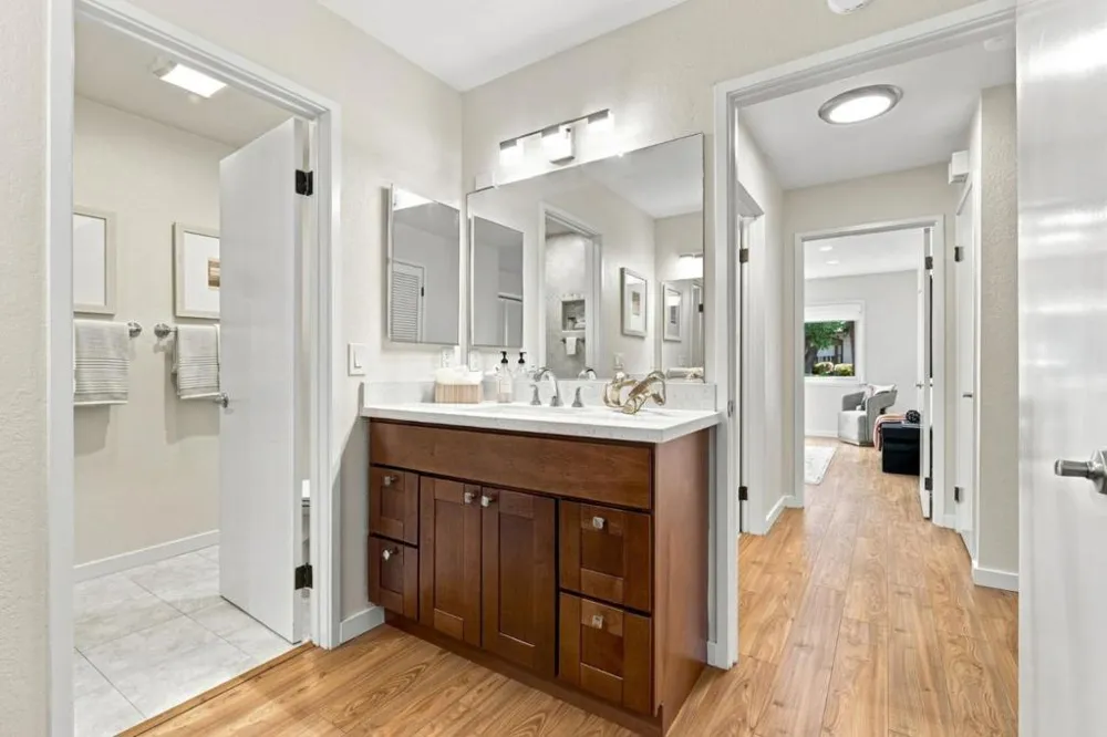 6255 Blauer Court San Jose, CA 95135