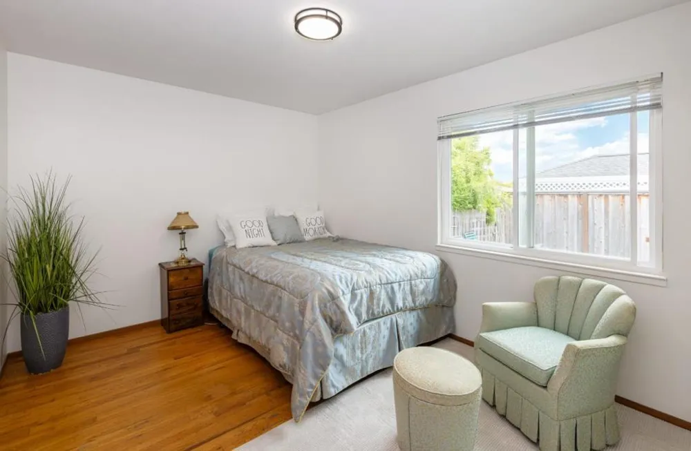 138 Woodcrest Place Santa Cruz, CA 95065