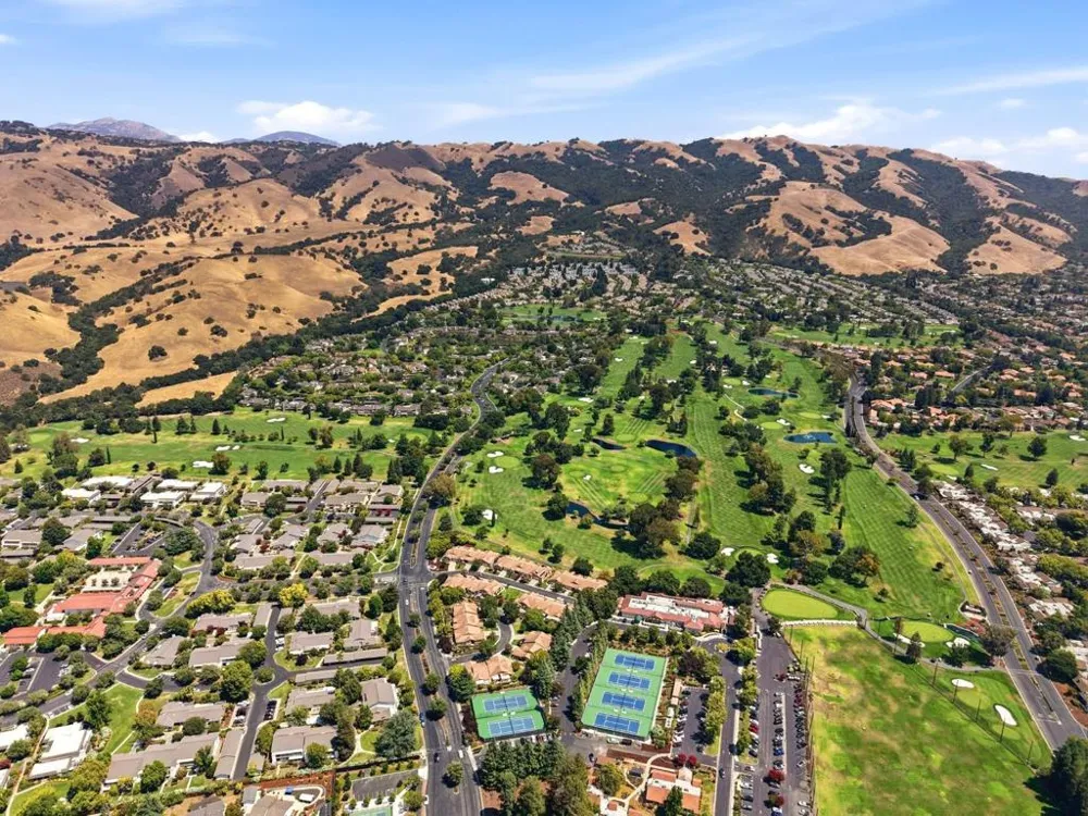 4012 Clubhouse Court San Jose, CA 95135