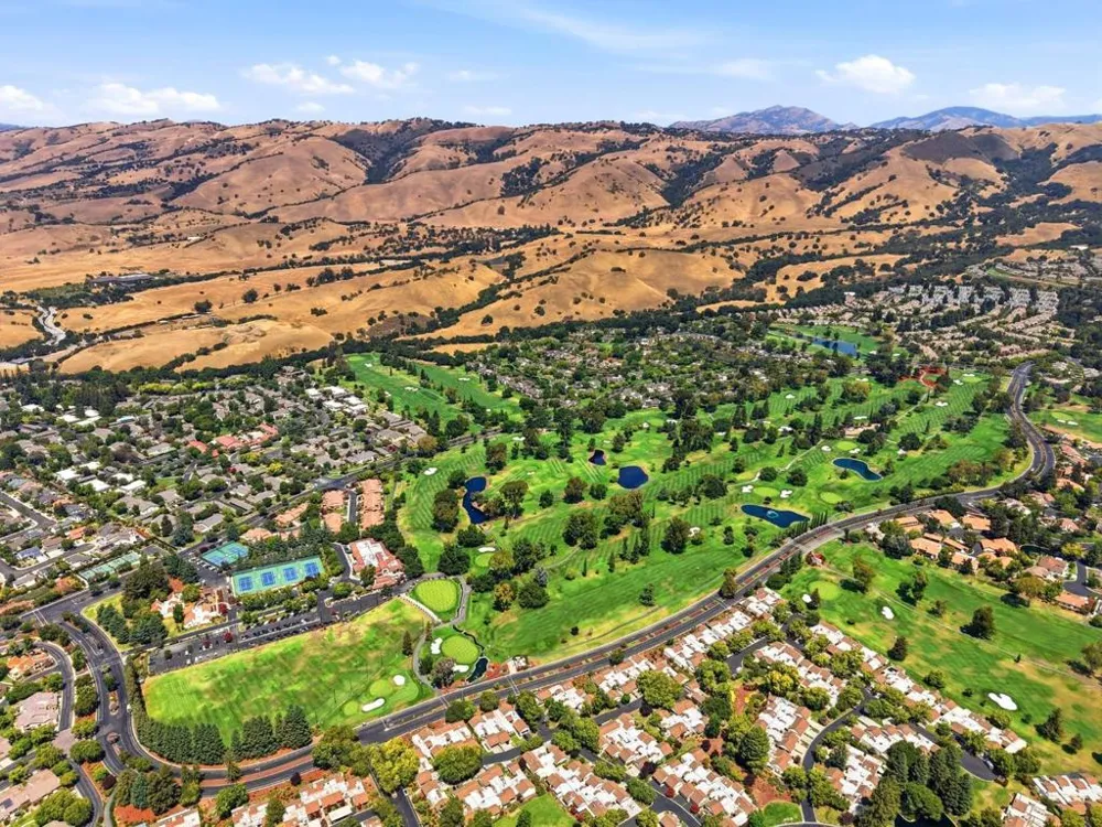 4012 Clubhouse Court San Jose, CA 95135